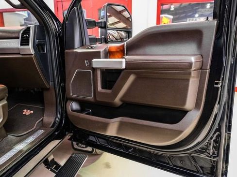 Used 2022 Ford F450 King Ranch w/ King Ranch Ultimate Package image 41