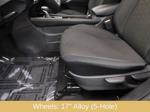 Used 2024 Nissan Kicks SV image 20