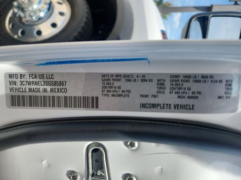 New 2025 RAM 5500 Tradesman image 26