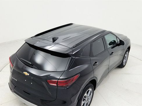 Used 2023 Chevrolet Blazer LT w/ Convenience Package image 38