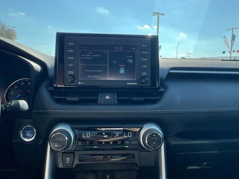 Used 2022 Toyota RAV4 XLE image 24