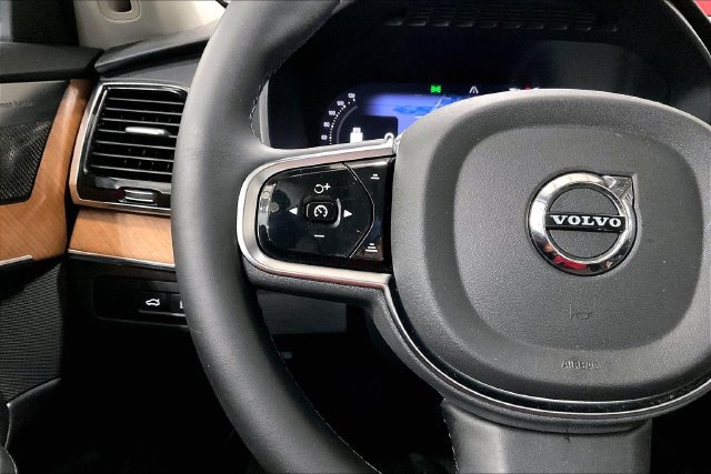 Certified 2024 Volvo XC90 T8 Plus w/ Protection Package Premier AWD/4WD image 21