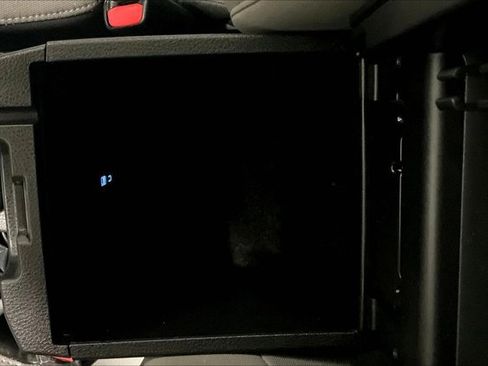 Used 2022 Toyota Tacoma SR image 39