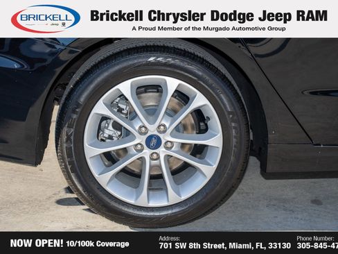 Used 2020 Ford Fusion SE image 40