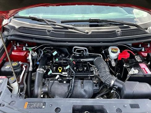 Used 2019 Ford Explorer XLT FWD image 31