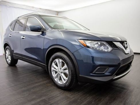 Used 2016 Nissan Rogue SV image 28