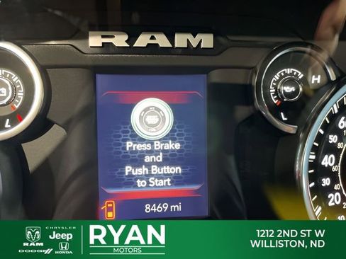 Used 2025 RAM 1500 Big Horn AWD/4WD image 49
