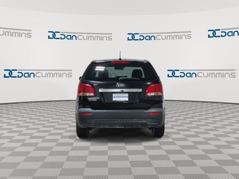 Used 2012 Kia Sorento FWD image 7
