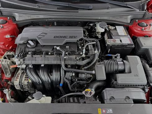 Used 2023 Hyundai Elantra SEL FWD image 29