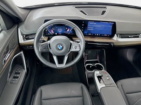Used 2025 BMW X1 xDrive28i w/ Convenience Package AWD/4WD image 22
