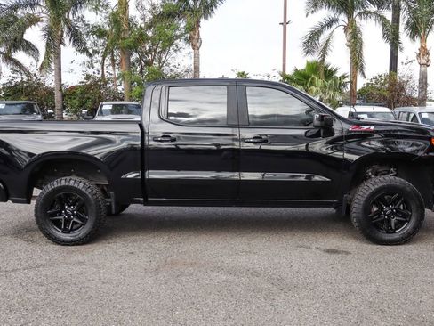 Used 2019 Chevrolet Silverado 1500 LT Trail Boss image 11