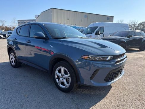 Used 2024 Dodge Hornet GT image 5