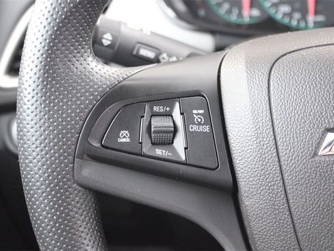 Used 2020 Chevrolet Trax LS w/ Tint and Cruise Package image 15