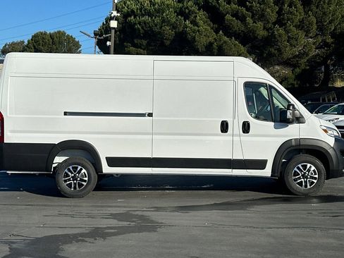 New 2026 RAM ProMaster 3500 w/ Quick Order Package 22G SLT FWD image 3