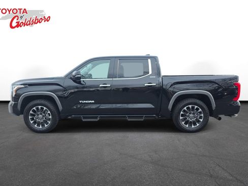 Used 2023 Toyota Tundra Limited image 8