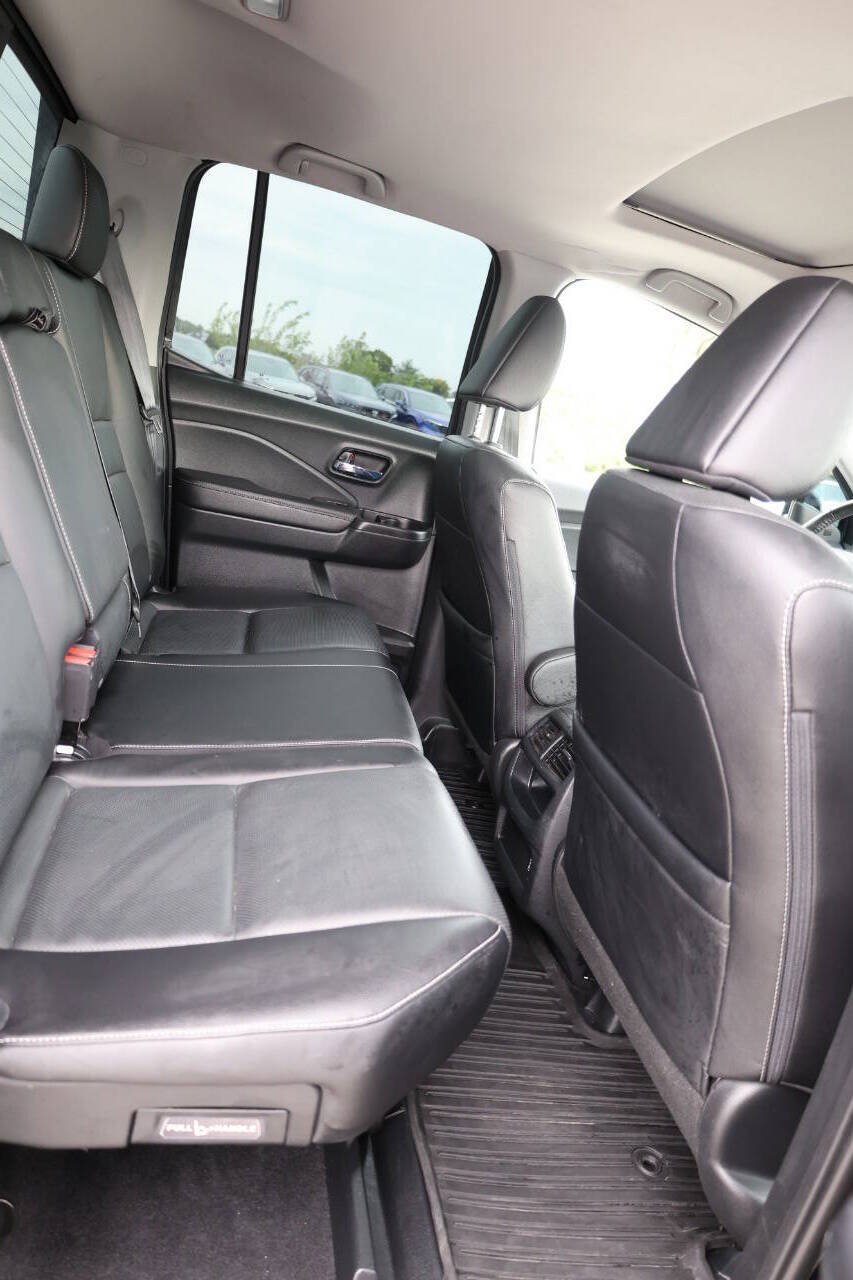 Used 2023 Honda Ridgeline RTL-E image 16