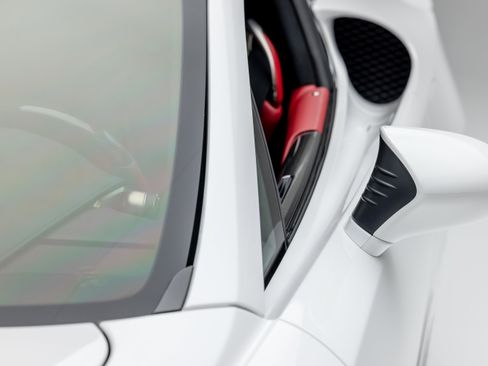 Used 2012 Lexus LFA RWD image 20