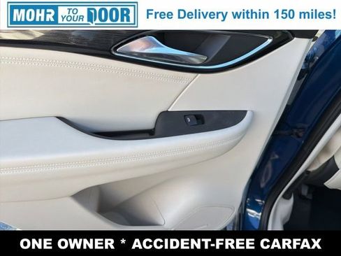 Used 2022 Buick Envision Essence w/ Safety Package image 32