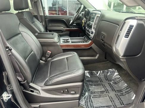 Used 2017 GMC Sierra 1500 SLT w/ SLT Premium Package AWD/4WD image 10