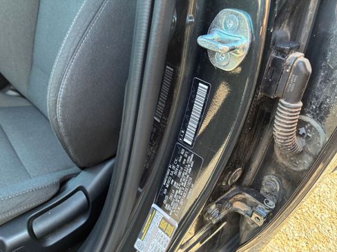 Used 2025 Kia K4 LXS image 28