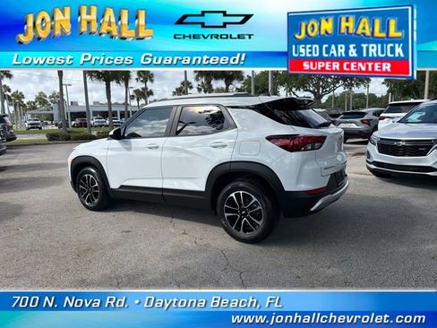Used 2026 Chevrolet TrailBlazer LT w/ LT Cold Weather Package FWD image 5