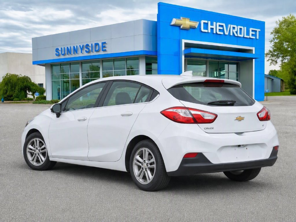 Certified 2018 Chevrolet Cruze LT FWD image 4