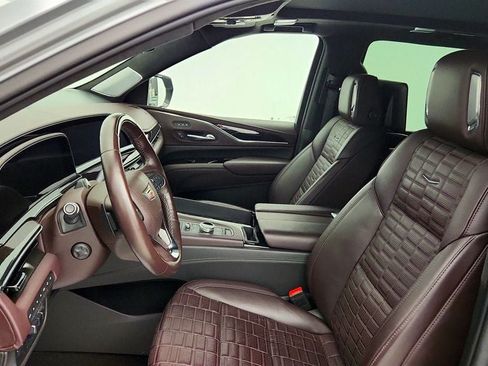 Used 2023 Cadillac Escalade ESV Premium Luxury Platinum w/ LPO, Radiant Package AWD/4WD image 20