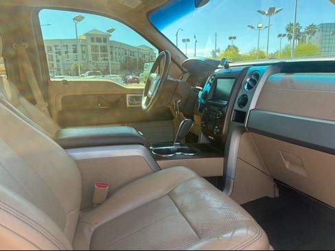 Used 2013 Ford F150 Lariat w/ Mid Equipment Group image 4