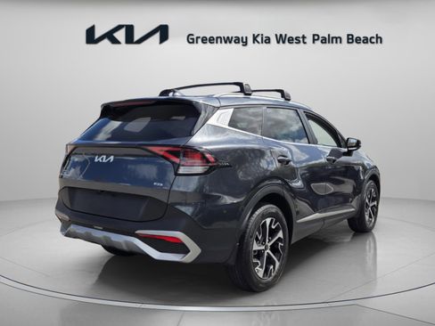 Used 2024 Kia Sportage EX AWD/4WD image 7