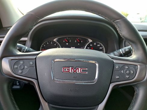 Used 2023 GMC Acadia AT4 AWD/4WD image 16