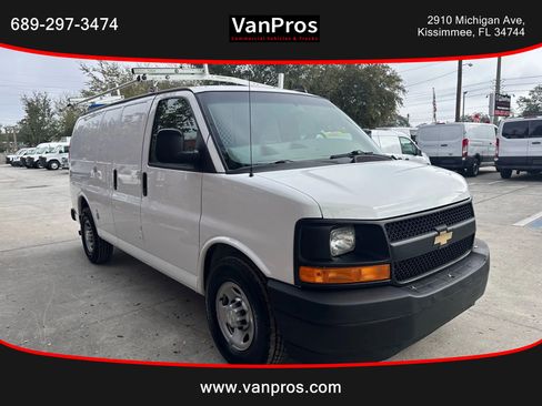 Used 2017 Chevrolet Express 2500 image 6
