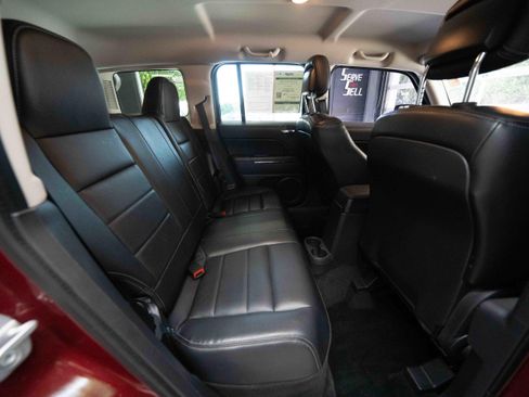 Used 2014 Jeep Patriot Limited FWD image 25