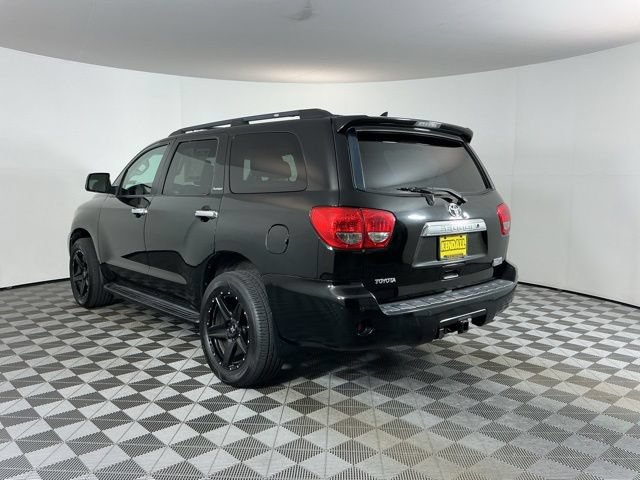 Used 2010 Toyota Sequoia Platinum AWD/4WD image 6