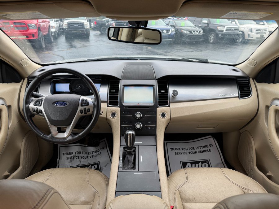 Used 2015 Ford Taurus SEL w/ Equipment Group 201A AWD/4WD image 20