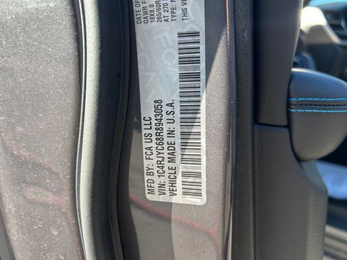 Used 2024 Jeep Grand Cherokee Trailhawk AWD/4WD image 34