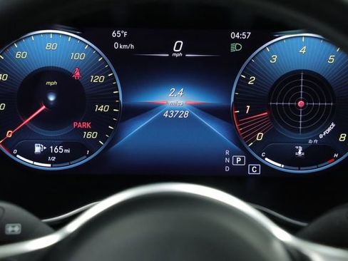 Used 2022 Mercedes-Benz GLC 300 4MATIC w/ Premium Package Lite image 14