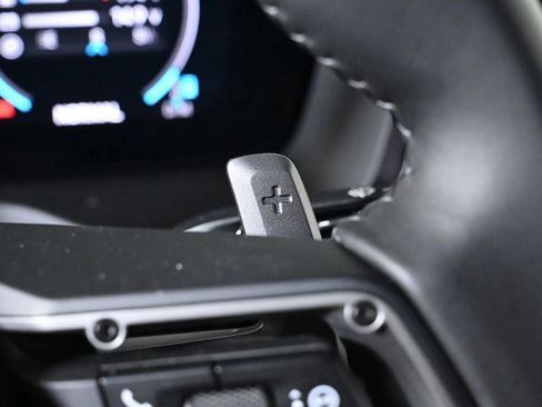 Certified 2024 Porsche Panamera image 24