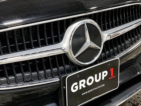 Used 2023 Mercedes-Benz C 300 4MATIC Sedan image 28