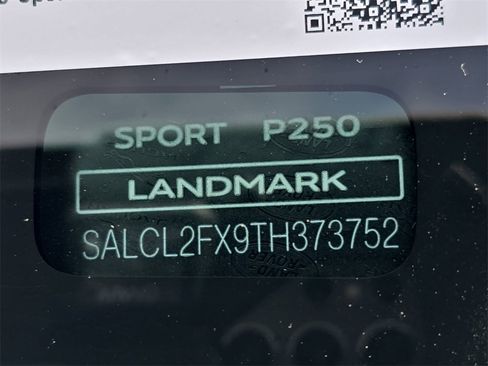 New 2026 Land Rover Discovery Sport Landmark image 36