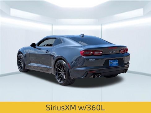 Used 2021 Chevrolet Camaro LT RWD image 4