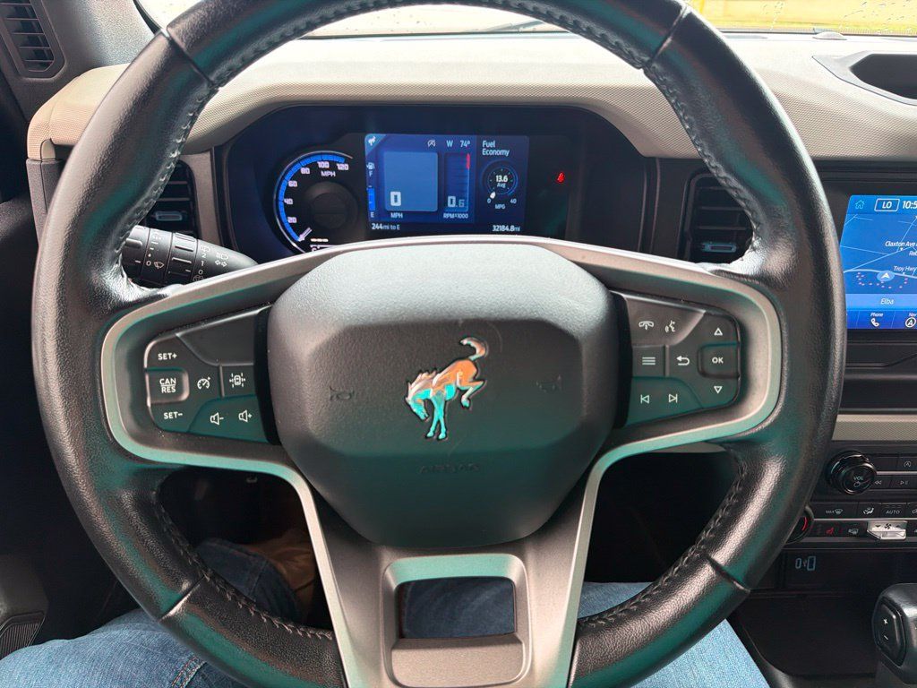Used 2022 Ford Bronco Wildtrak AWD/4WD image 25