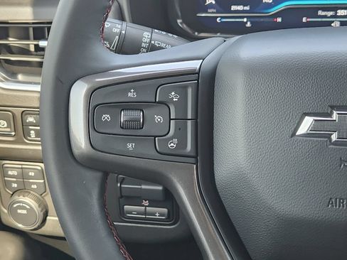 Used 2024 Chevrolet Tahoe RST w/ Luxury Package AWD/4WD image 31