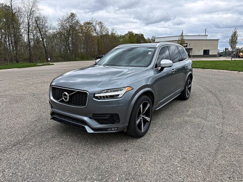 Used 2016 Volvo XC90 T6 R-Design AWD/4WD image 5