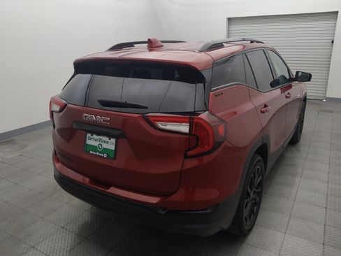 Used 2024 GMC Terrain SLT w/ Elevation Edition FWD image 7