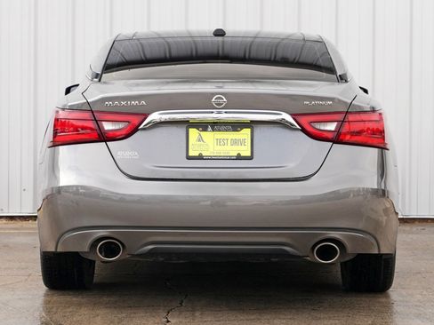 Used 2018 Nissan Maxima Platinum image 10