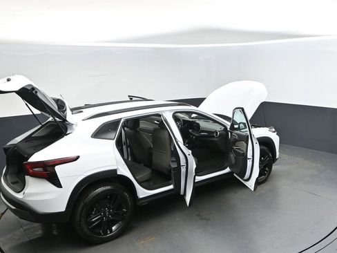 New 2026 Chevrolet Trax ACTIV image 49