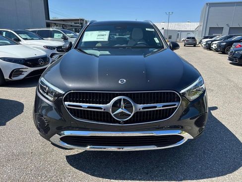 New 2026 Mercedes-Benz GLC 300 4MATIC image 2