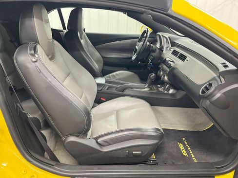 Used 2012 Chevrolet Camaro SS w/ RS Package RWD image 21
