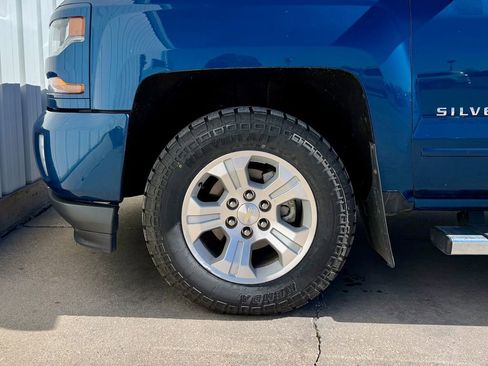 Used 2017 Chevrolet Silverado 1500 LT w/ All Star Edition image 25