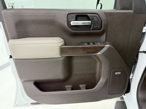 Used 2019 GMC Sierra 1500 SLT image 29